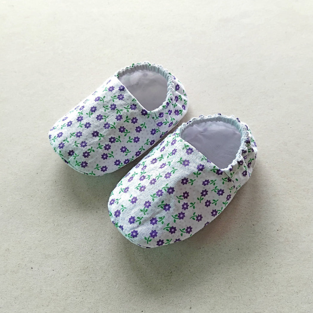 cotton fabric baby shoes, white with little purple flowers
