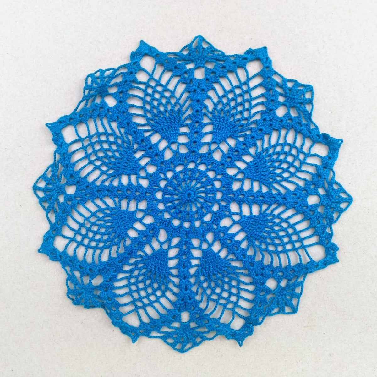  blue small round pineapple crochet lace doily