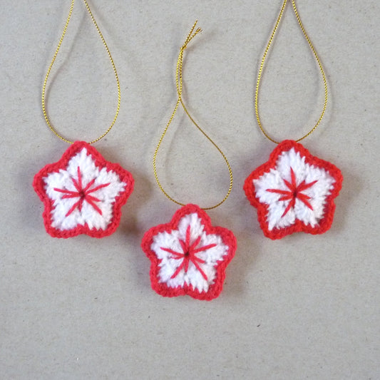 Crochet star Christmas tree ornaments, set of 3
