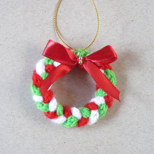 red white and green crochet wreath Christmas tree ornament
