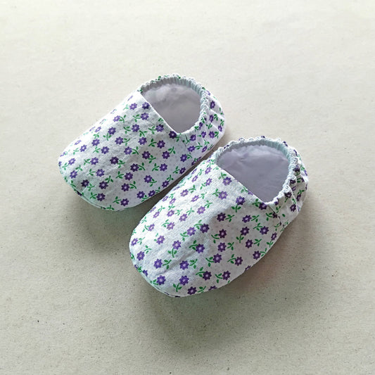 cotton fabric baby shoes, white with little purple flowers
