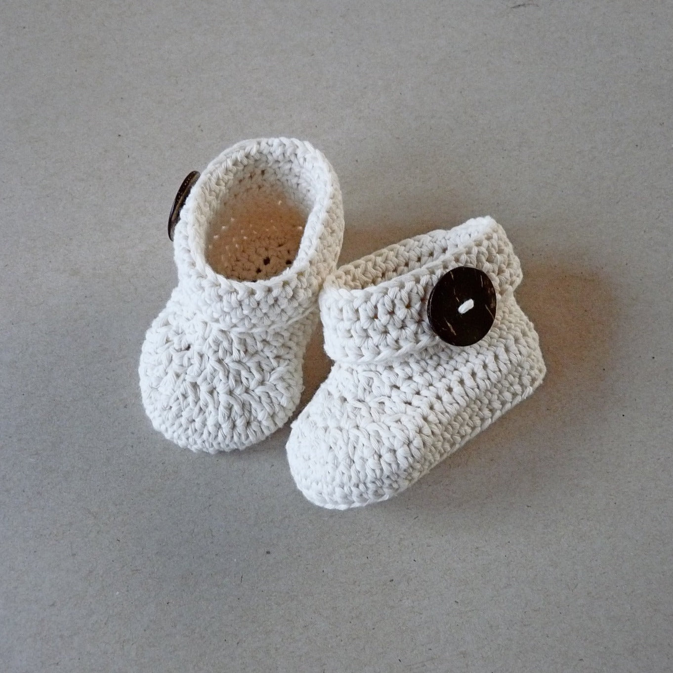 handmade crochet baby booties, off white, cotton