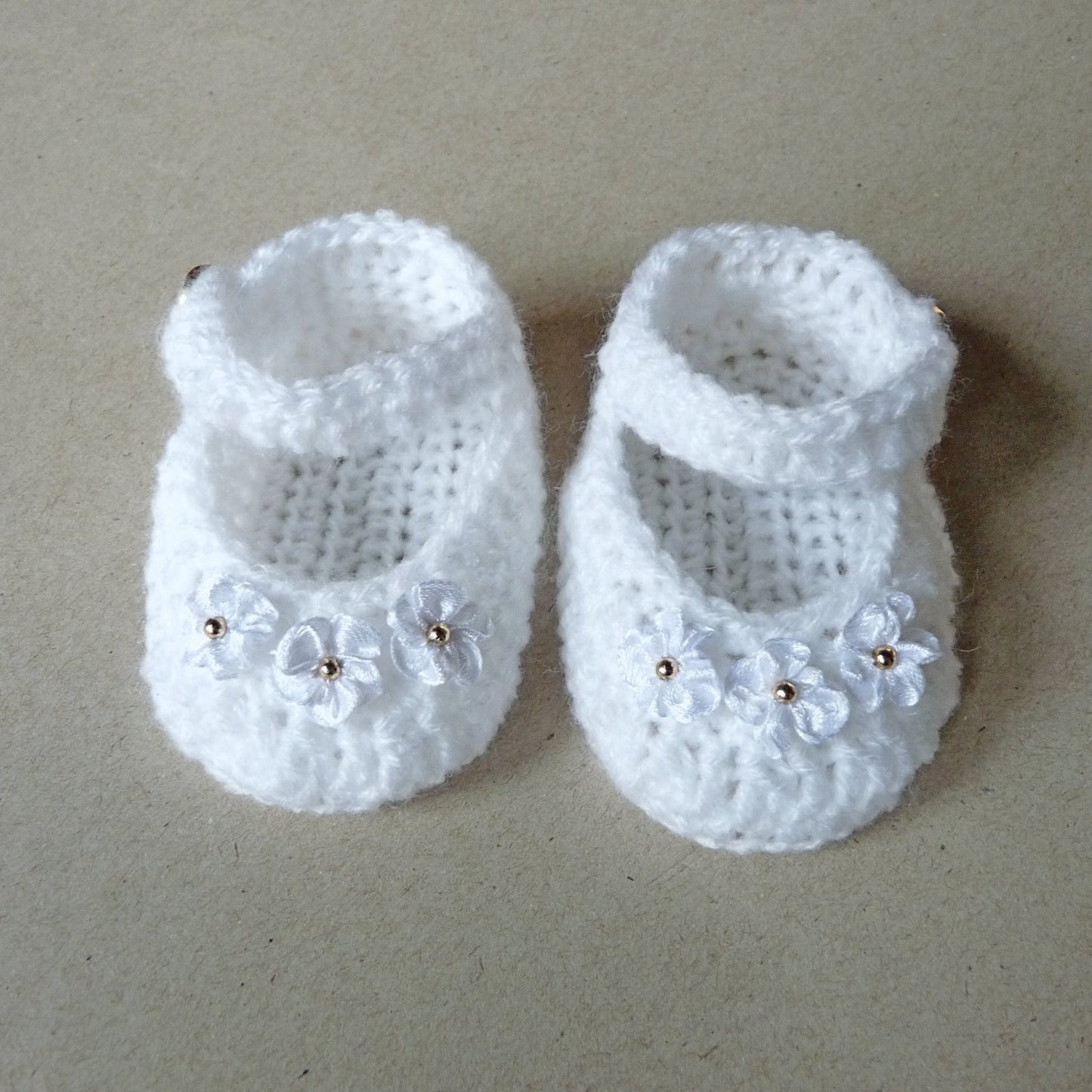 handmade white crochet baby shoes/ booties with ribbon flowers for girls